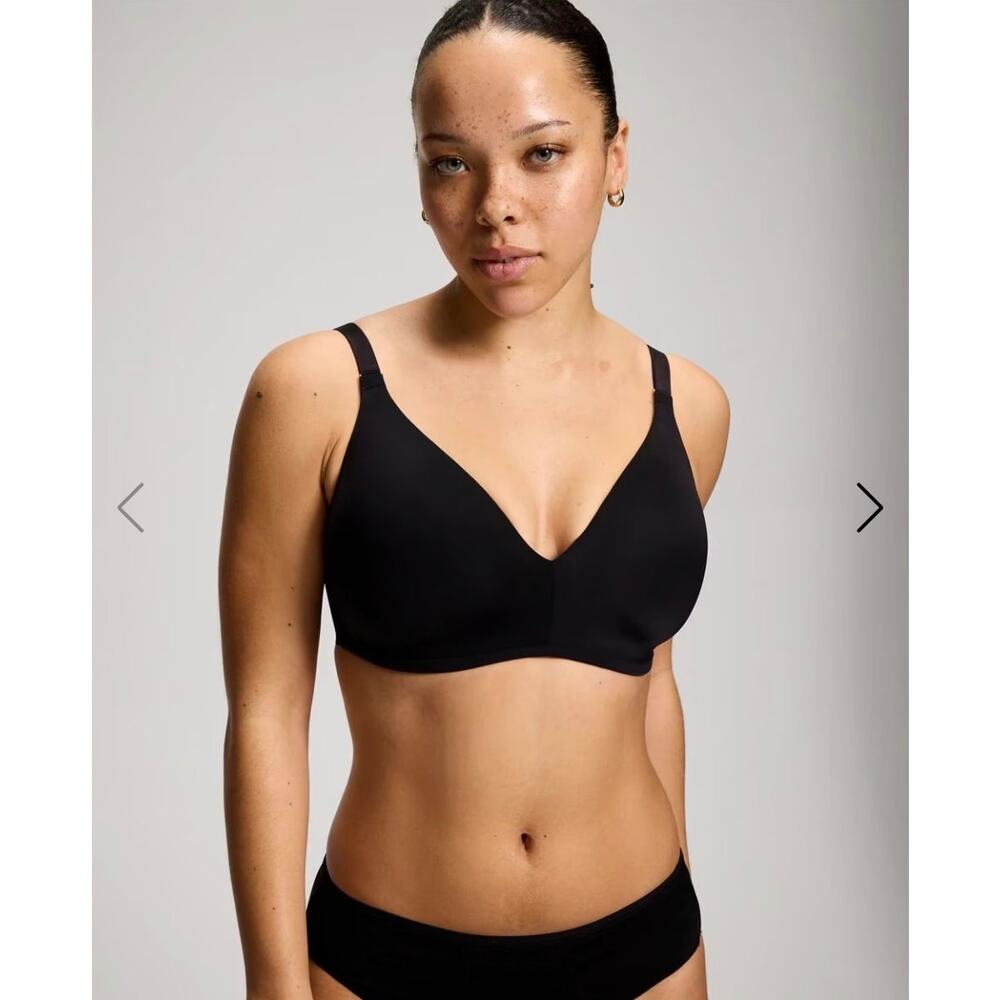 Soma Vanishing 360 Wireless Bra Black 38D